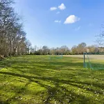 4 Bedroom Awesome In Hébergement de vacances Rudkøbing