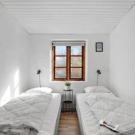 Casa de Férias 4 Bedroom Awesome In Rudkøbing