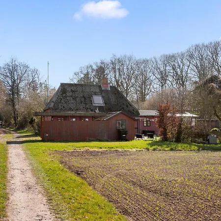 Semesterbostad 4 Bedroom Awesome In