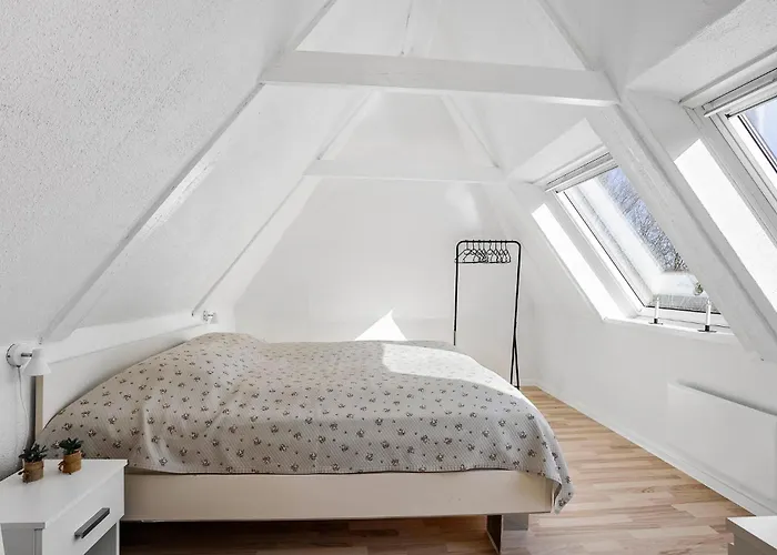 4 Bedroom Awesome In